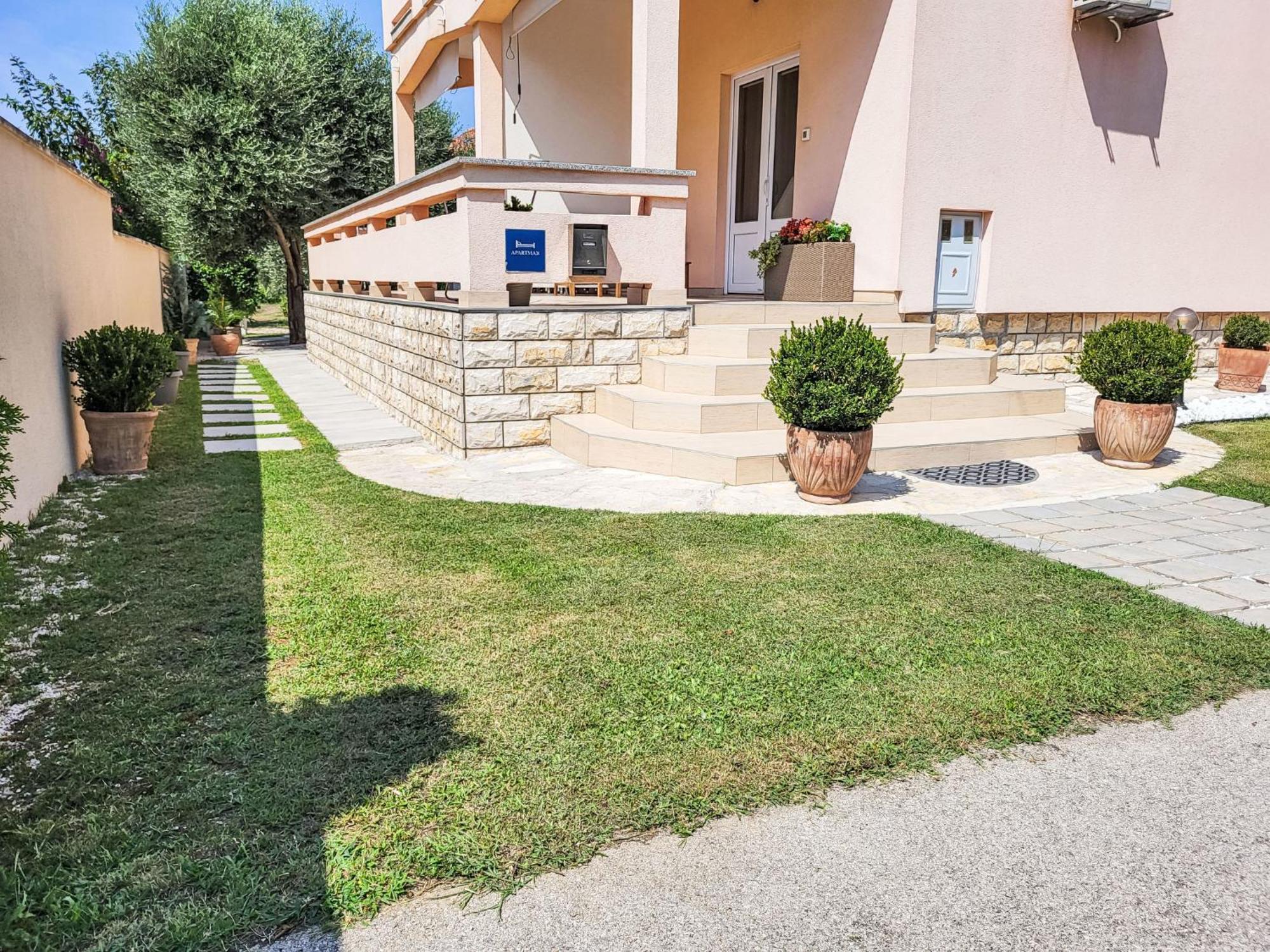 Holiday Home Ive By Interhome Petrčane Extérieur photo