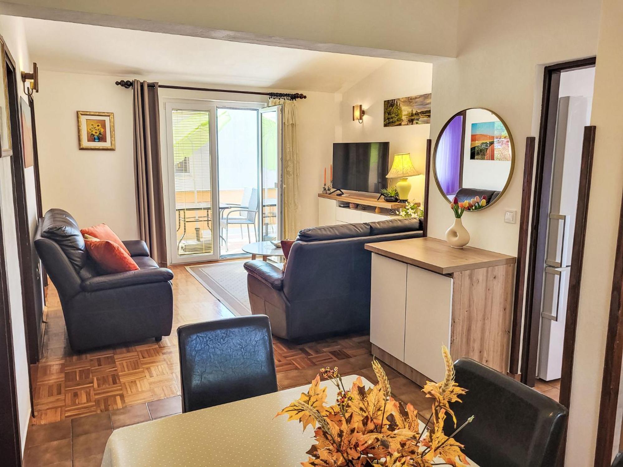 Holiday Home Ive By Interhome Petrčane Extérieur photo